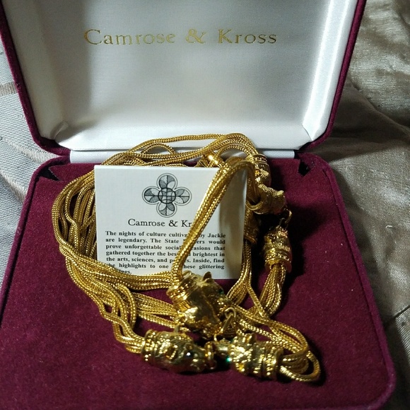 Camrose Kross Jacqueline Kennedy 36 In 
